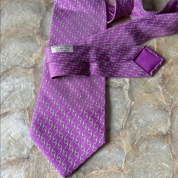 Hermes tie - Picture 3 of 3